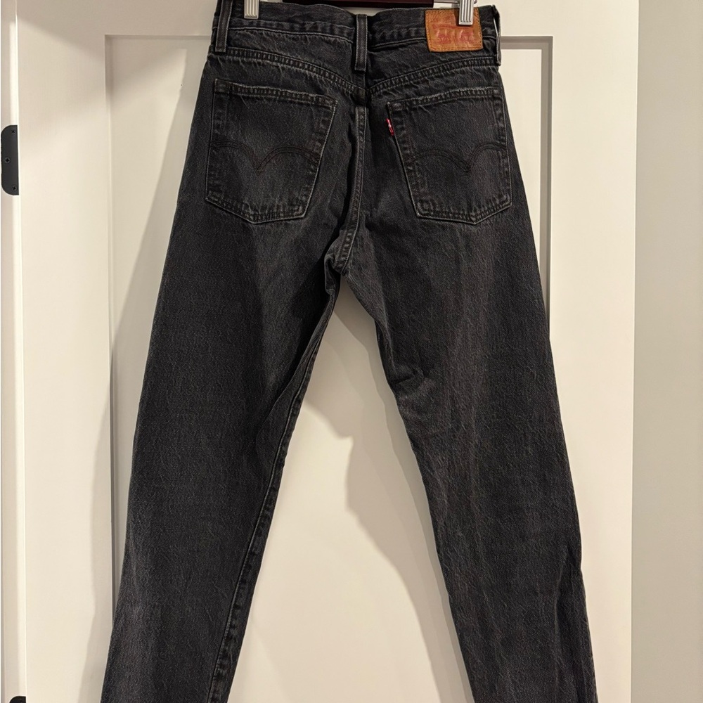 Levi's women’s black jeans